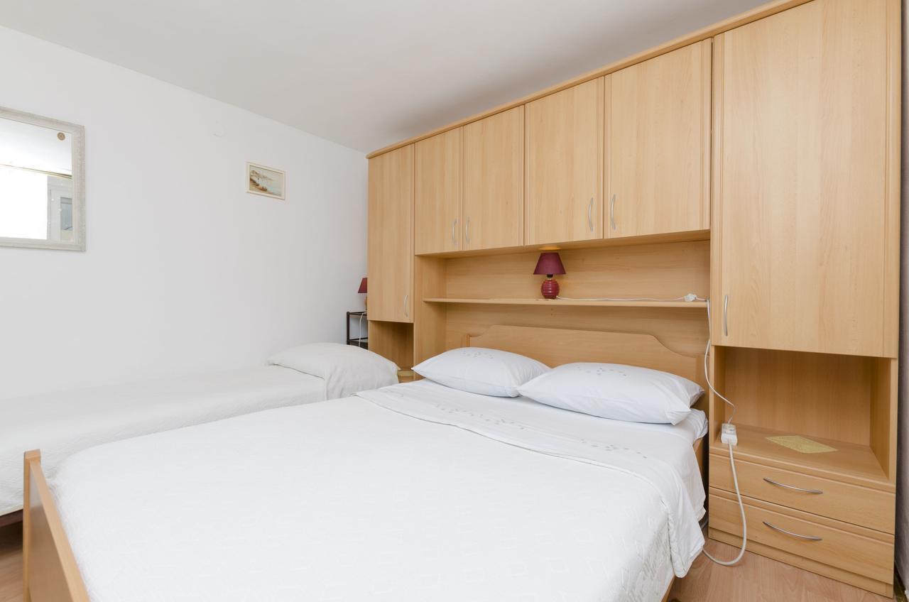 Apartments Visnja Primošten Eksteriør bilde